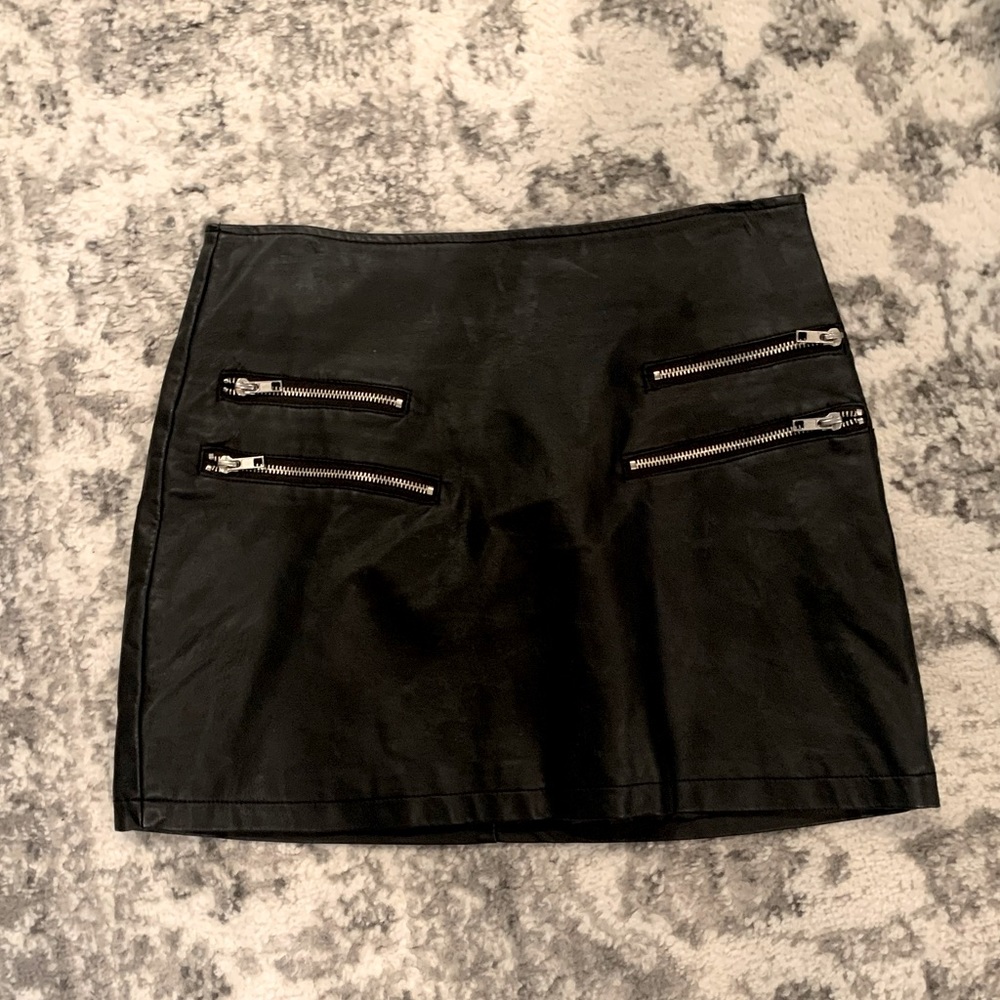 Forever 21 leather skirt
